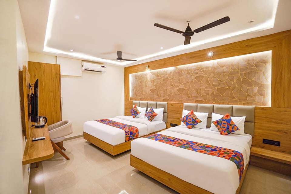 Family Room | Egyptian cotton sheets, premium bedding, in-room safe, free WiFi