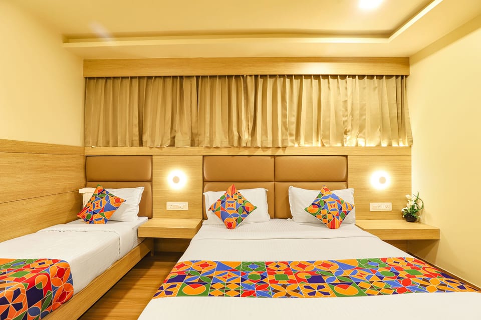 Egyptian cotton sheets, premium bedding, in-room safe, bed sheets