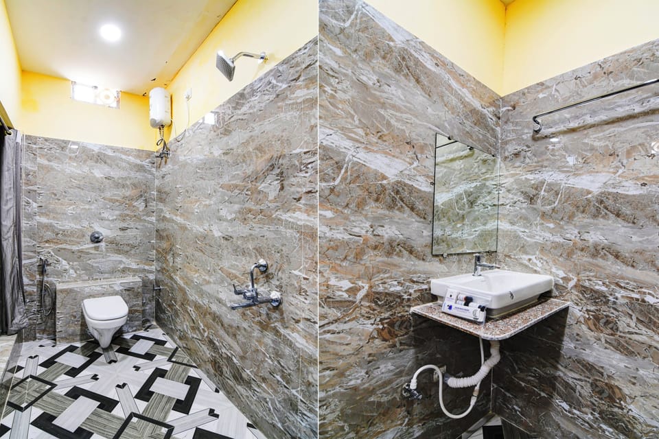 Shower, towels, soap, shampoo