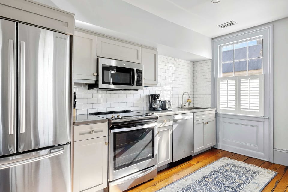 Fully equipped kitchen 
