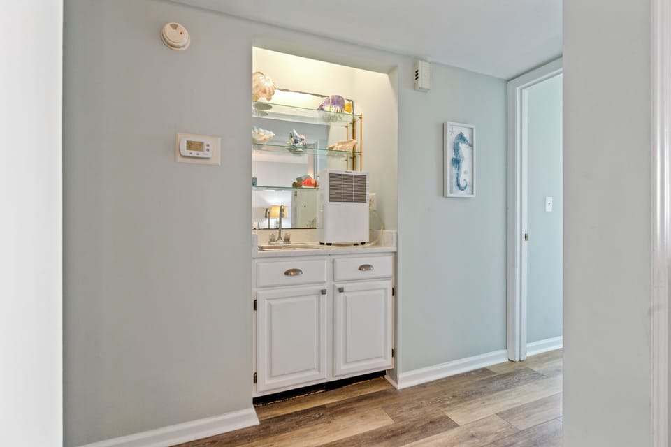 Wet Bar