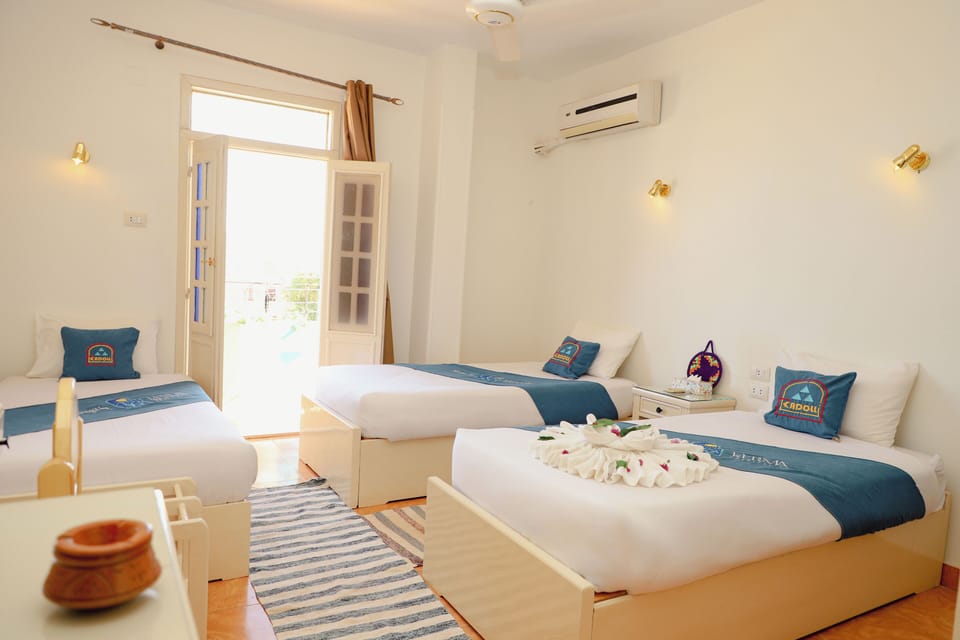 Superior Triple Room | Minibar, individually decorated, desk, free WiFi