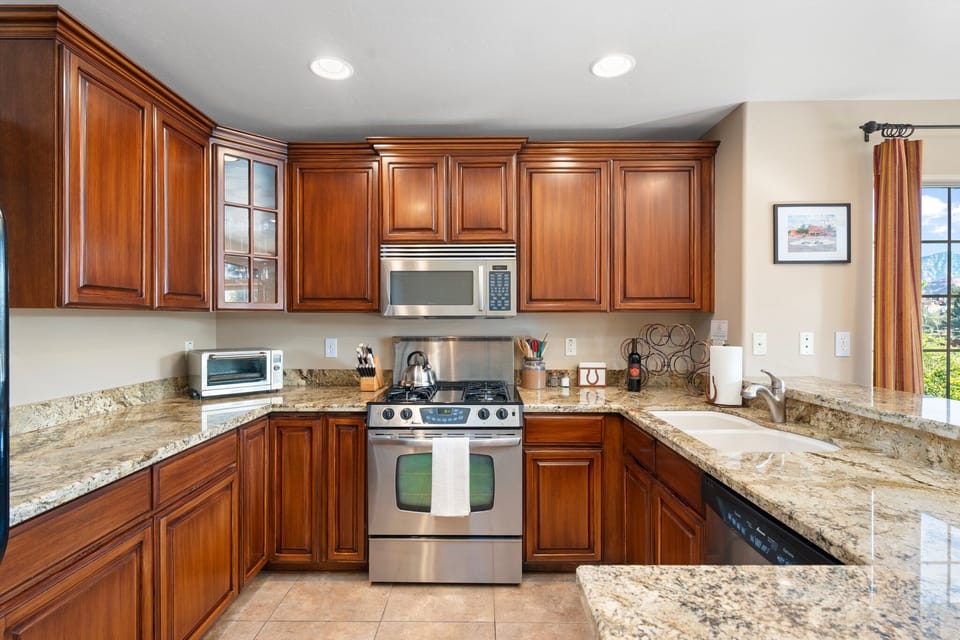 Kitchen is fully equipped w/ all the dinnerware/cookware needed to feel at home.