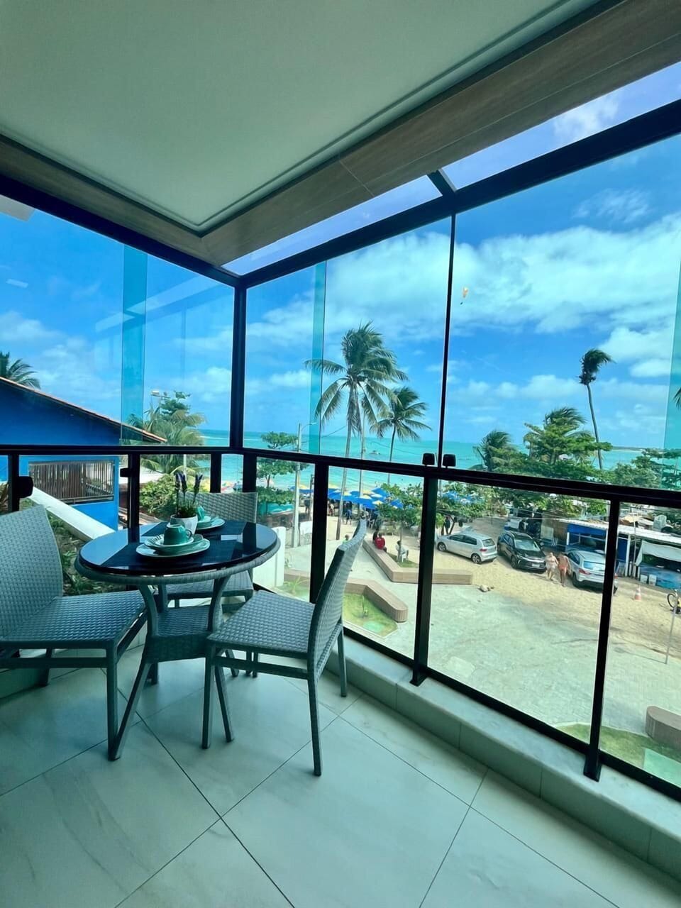 Apartment | Outdoor dining