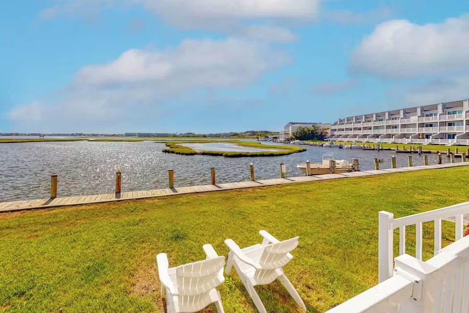 Relax by the water, its unbeatable!