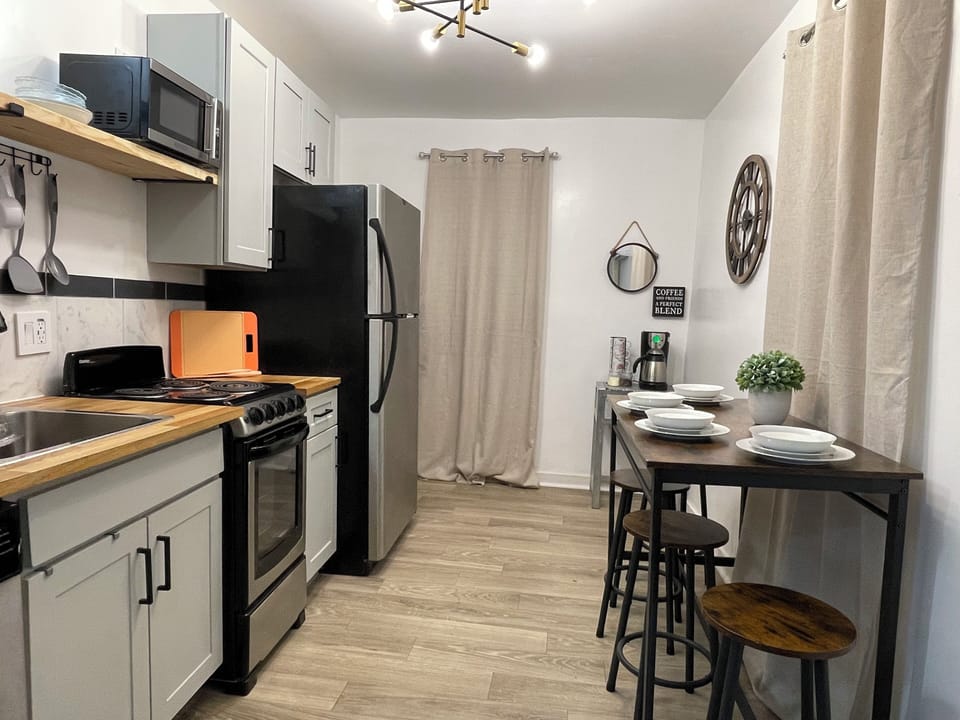 Kitchen/Dining