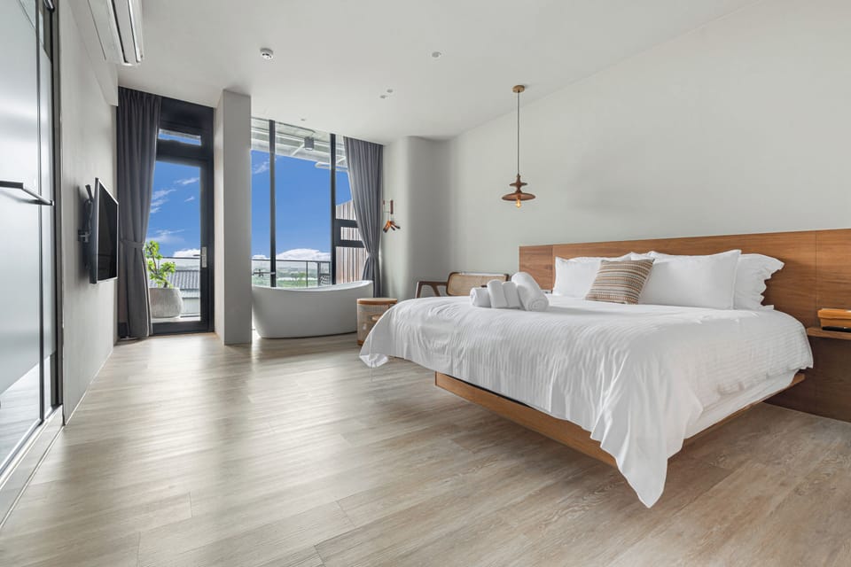 Superior Double Room | Blackout drapes, free WiFi, bed sheets