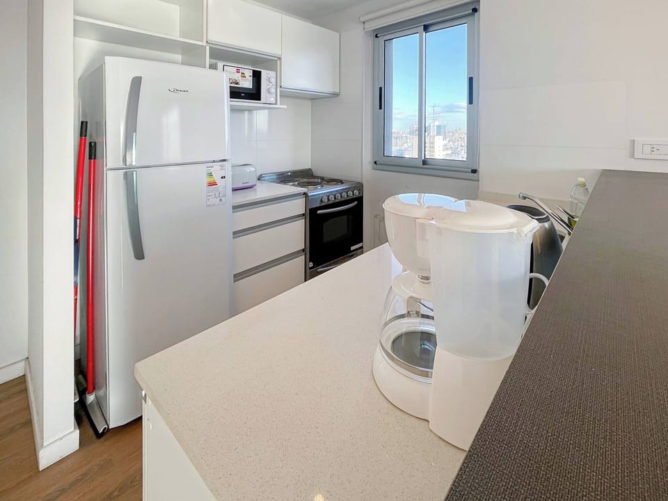 Apartment, 1 Bedroom, Accessible, Smoking | Private kitchen