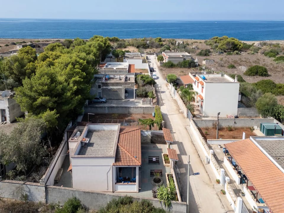 House, 2 Bedrooms, Smoking | Aerial view