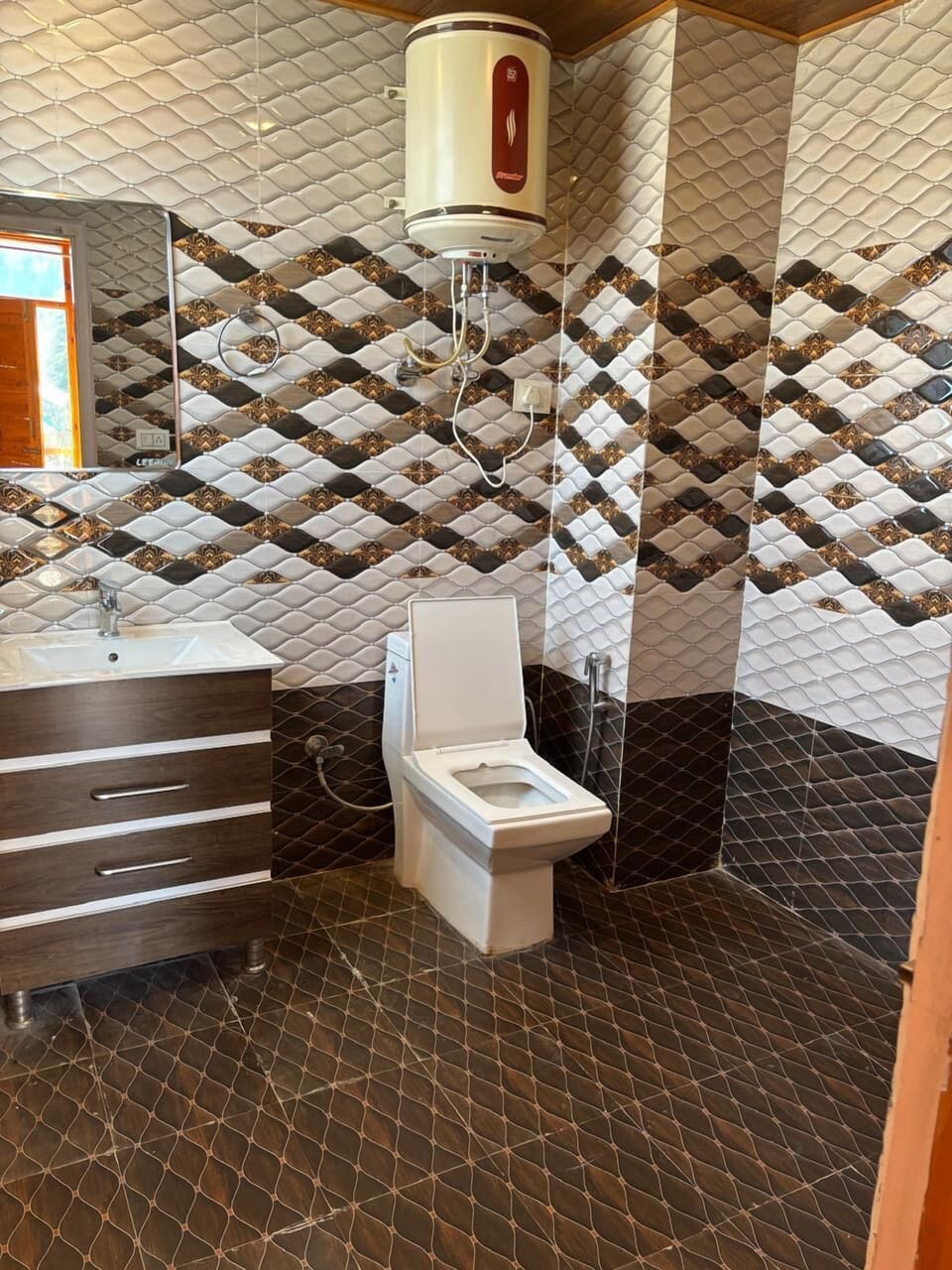 Luxury Room | Bathroom