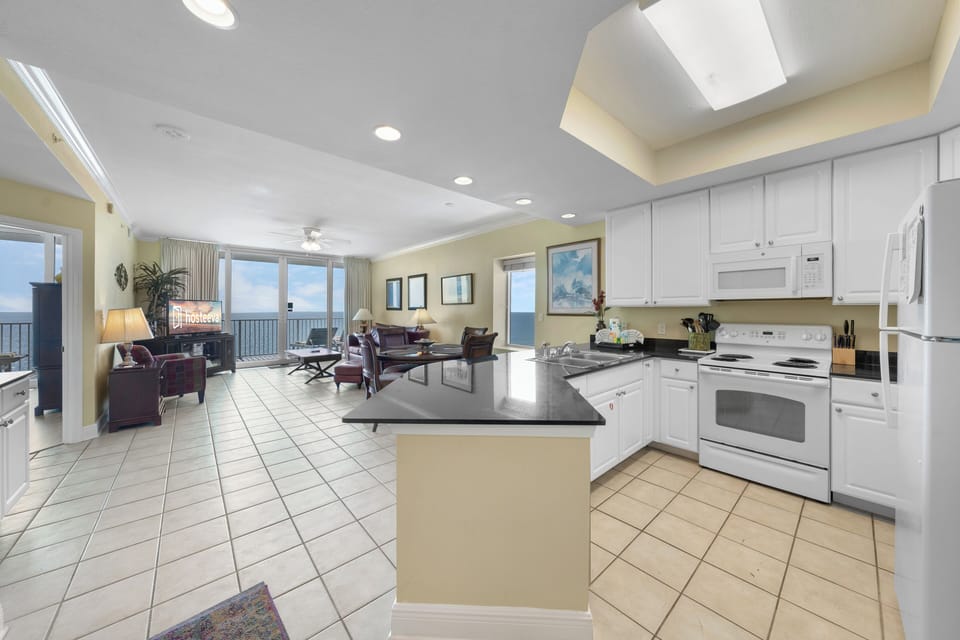 Comfort Condo, Beach View, Beachfront | View from room