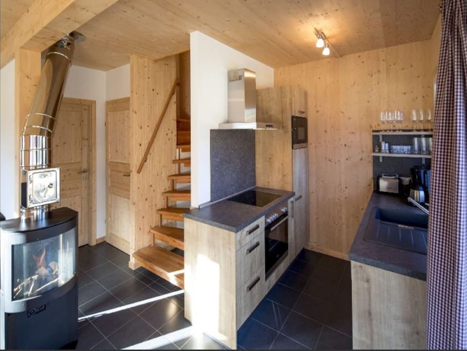 Chalet | Private kitchen | Highchair