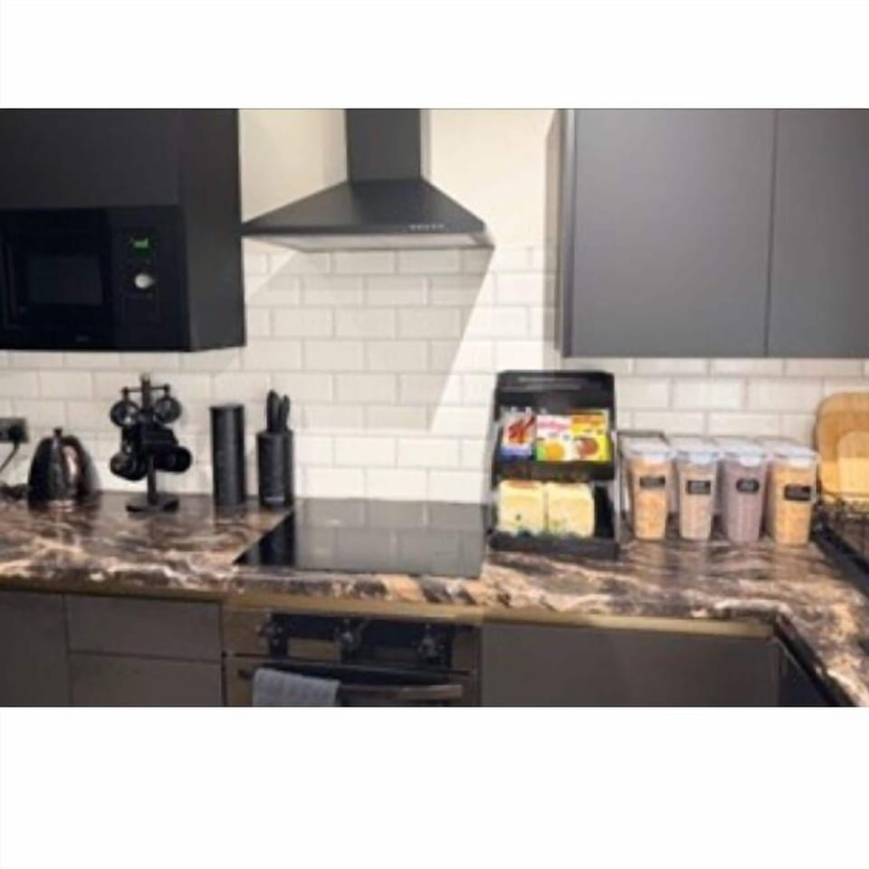 Free daily self-serve breakfast