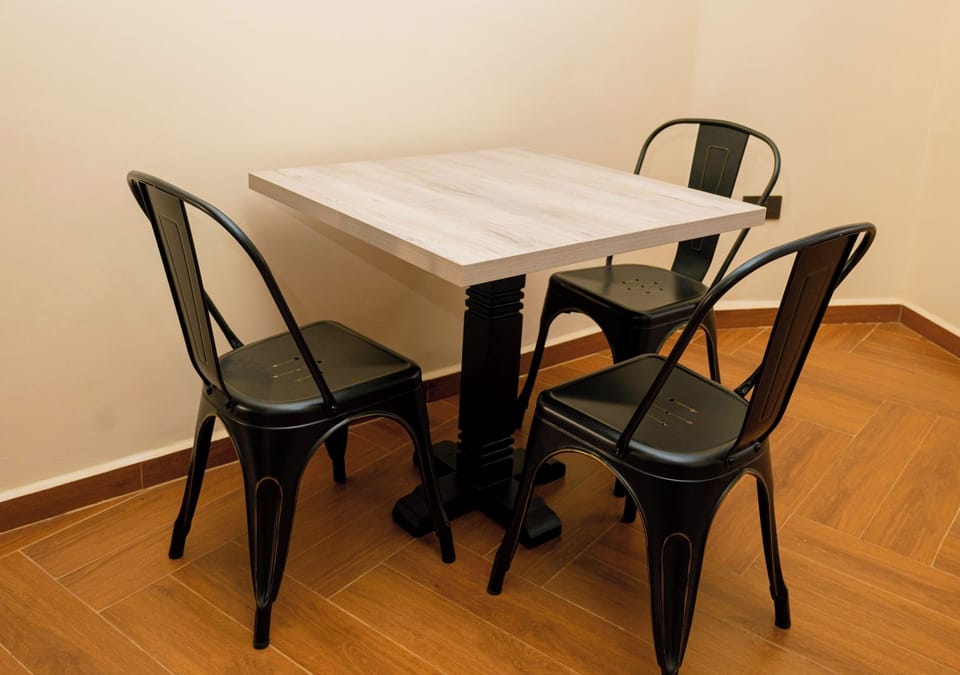 Economy Apartment, Hill View | In-room dining
