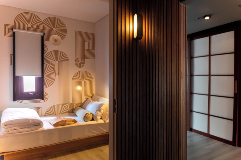 Comfort Single Room, 1 Twin Bed, Non Smoking | Individually decorated, individually furnished, laptop workspace