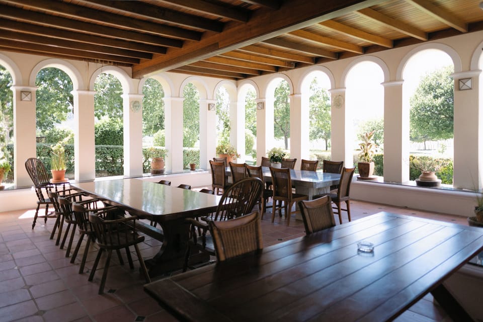House | Outdoor dining
