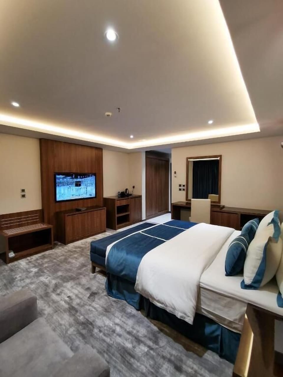 Superior Double or Twin Room | Iron/ironing board, WiFi (free)