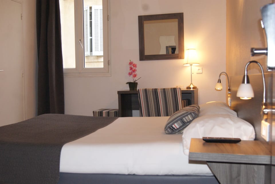 Standard Double Room | In-room safe, desk, blackout drapes, iron/ironing board (on request)