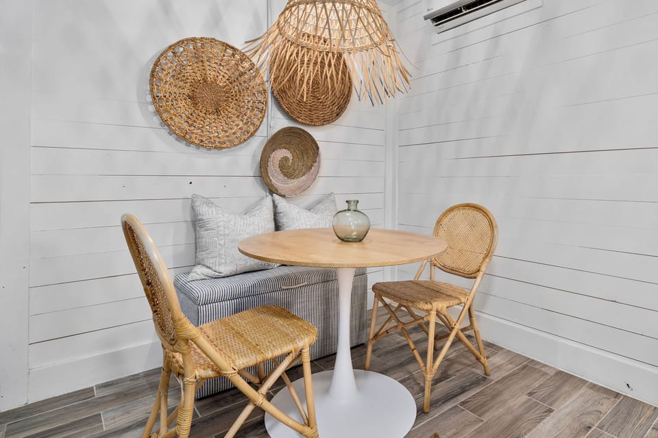 dinette for four