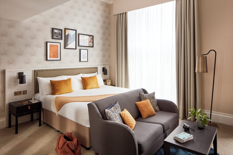 Superior Room, 1 King Bed with Sofa bed | Premium bedding, pillowtop beds, free minibar, in-room safe