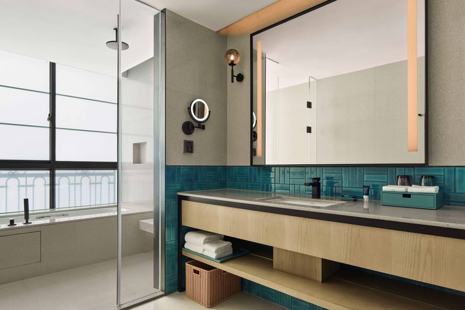 Standard Suite, 1 Bedroom | Bathroom | Eco-friendly toiletries, hair dryer, bathrobes, slippers