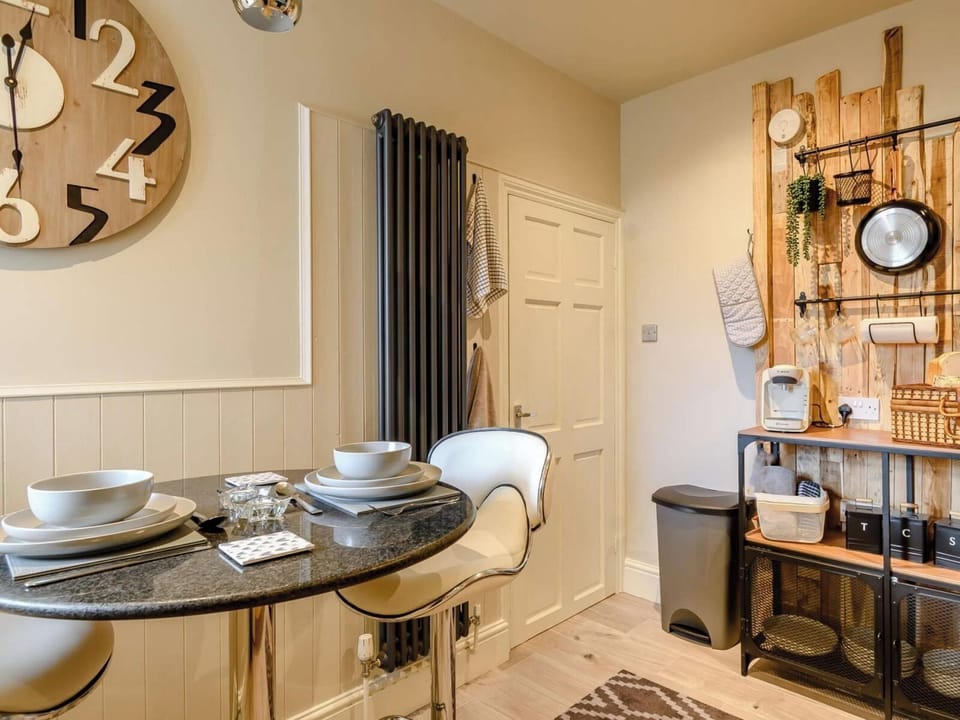 Large well equipped kitchen