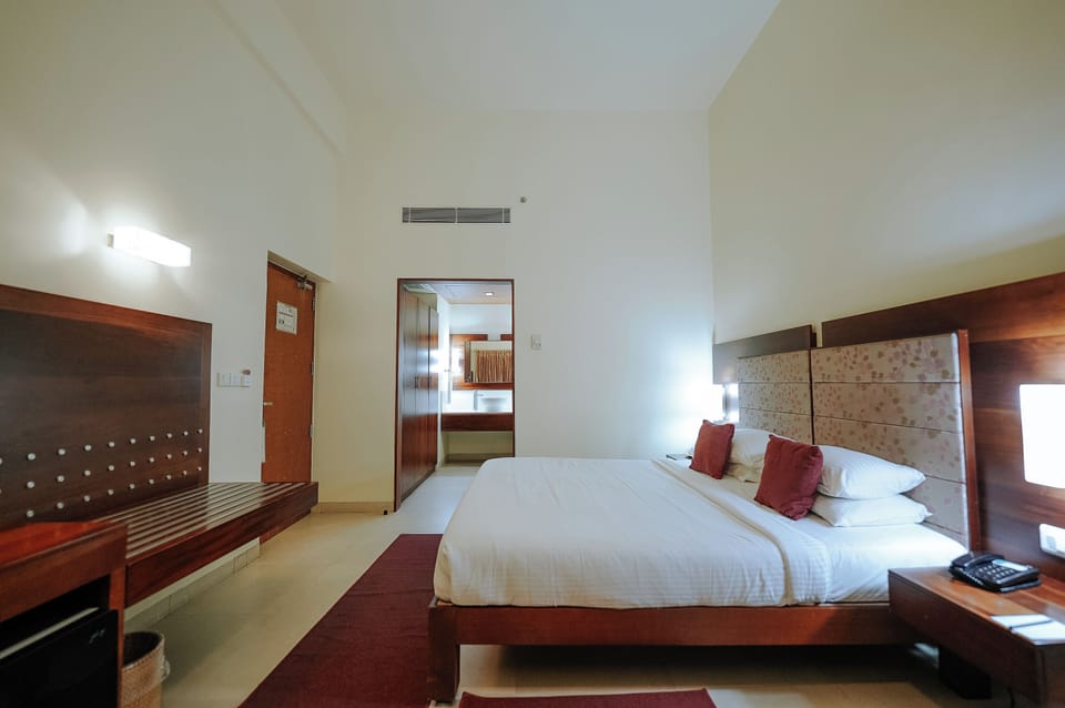 Superior Double Room | Desk, laptop workspace, soundproofing, free WiFi