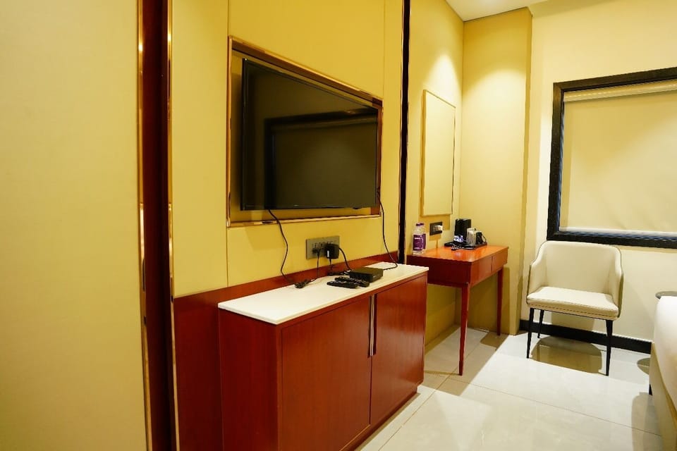 Luxury Room | Free WiFi