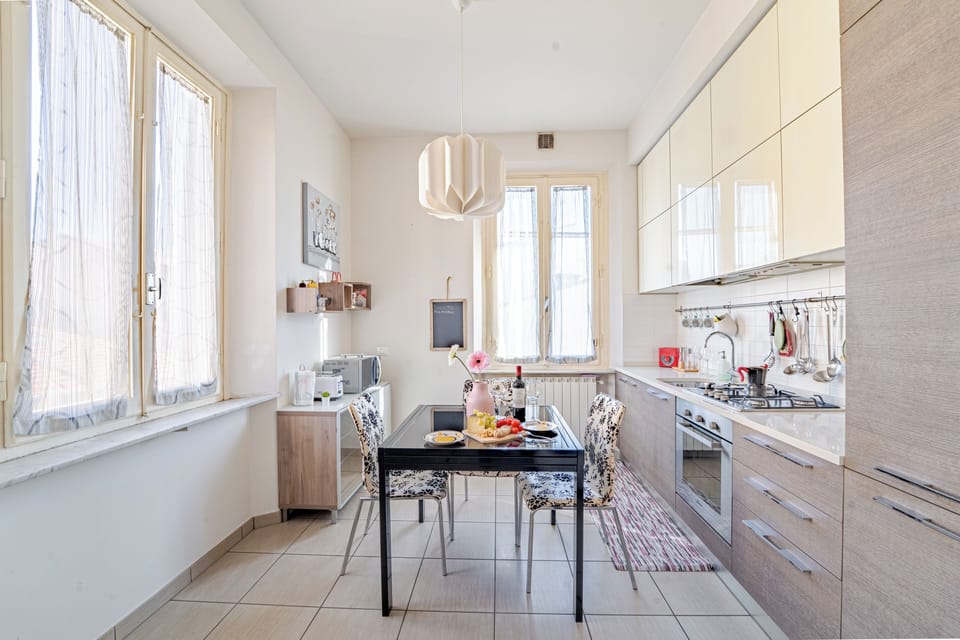 Duplex | Dining room