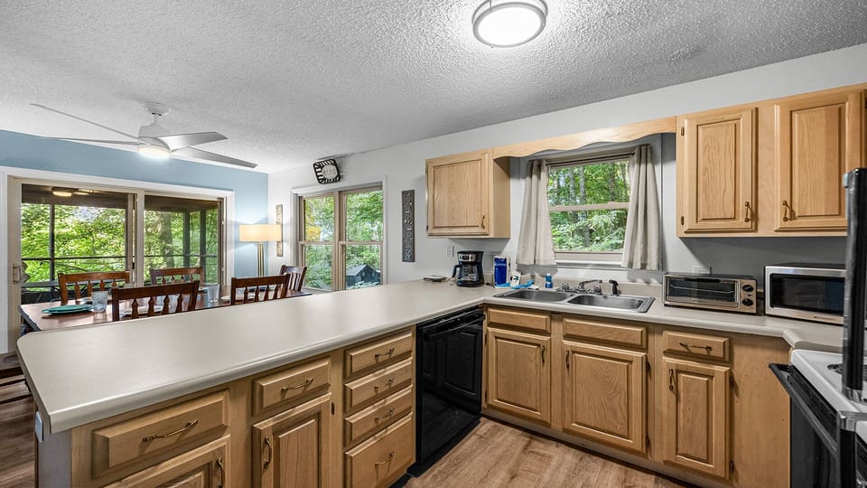 Chalet With Spacious Fully Equipped Kitchen