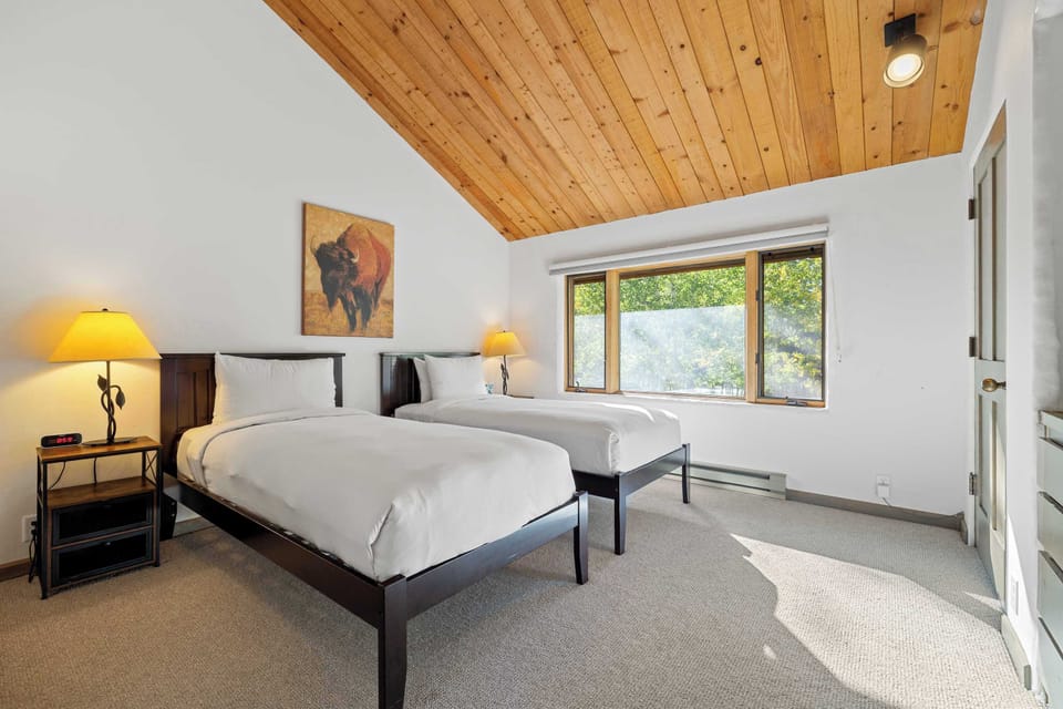 Secondary Bedroom