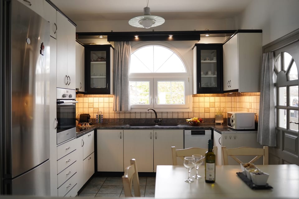 Villa, Kitchen, Partial Sea View | Private kitchen | Espresso maker, coffee/tea maker, electric kettle