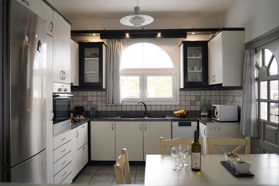 Villa, Kitchen, Partial Sea View | Private kitchen | Espresso maker, coffee/tea maker, electric kettle