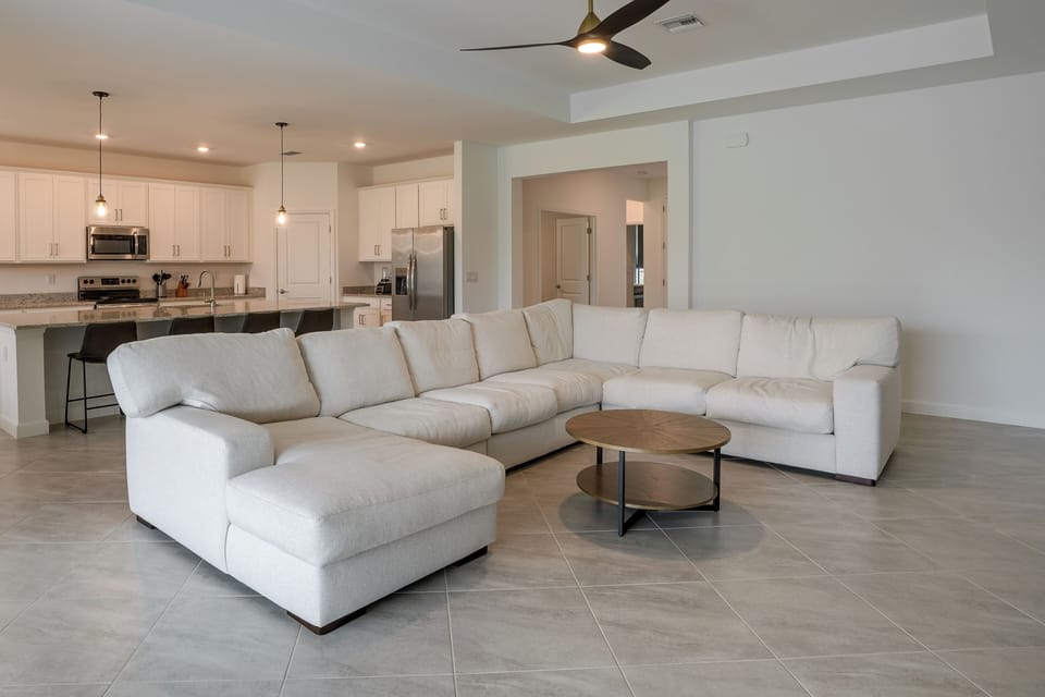 House (3 Bedrooms) | Interior