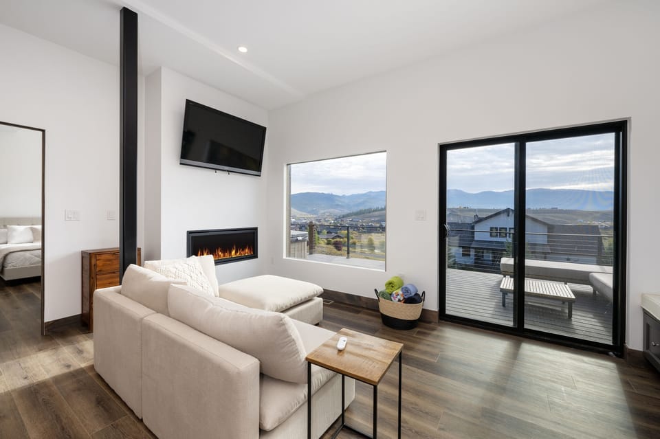 House, 2 Bedrooms | Living area | Smart TV