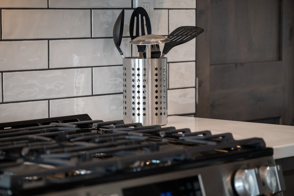 House, 2 Bedrooms | Private kitchen | Fridge, oven, coffee/tea maker, toaster