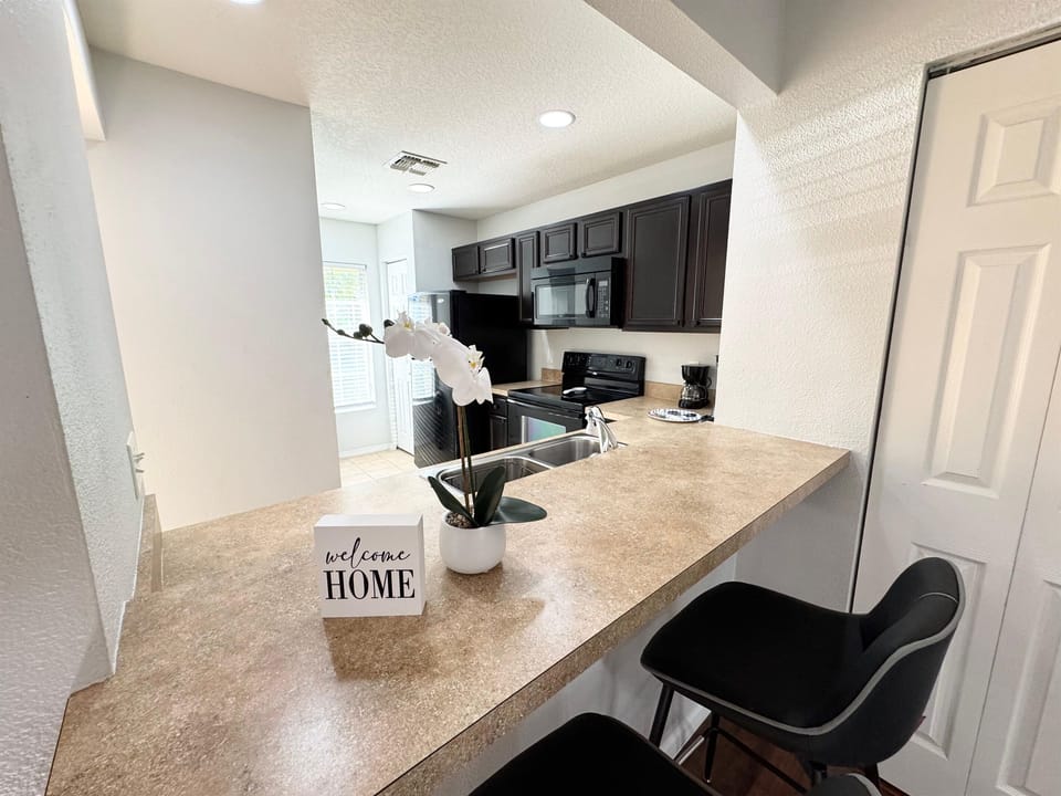 Kitchen Bar