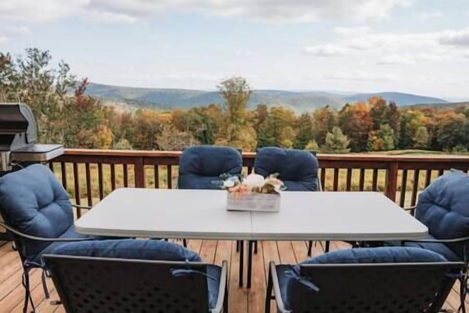 OUTDOOR PATIO CHAIRS