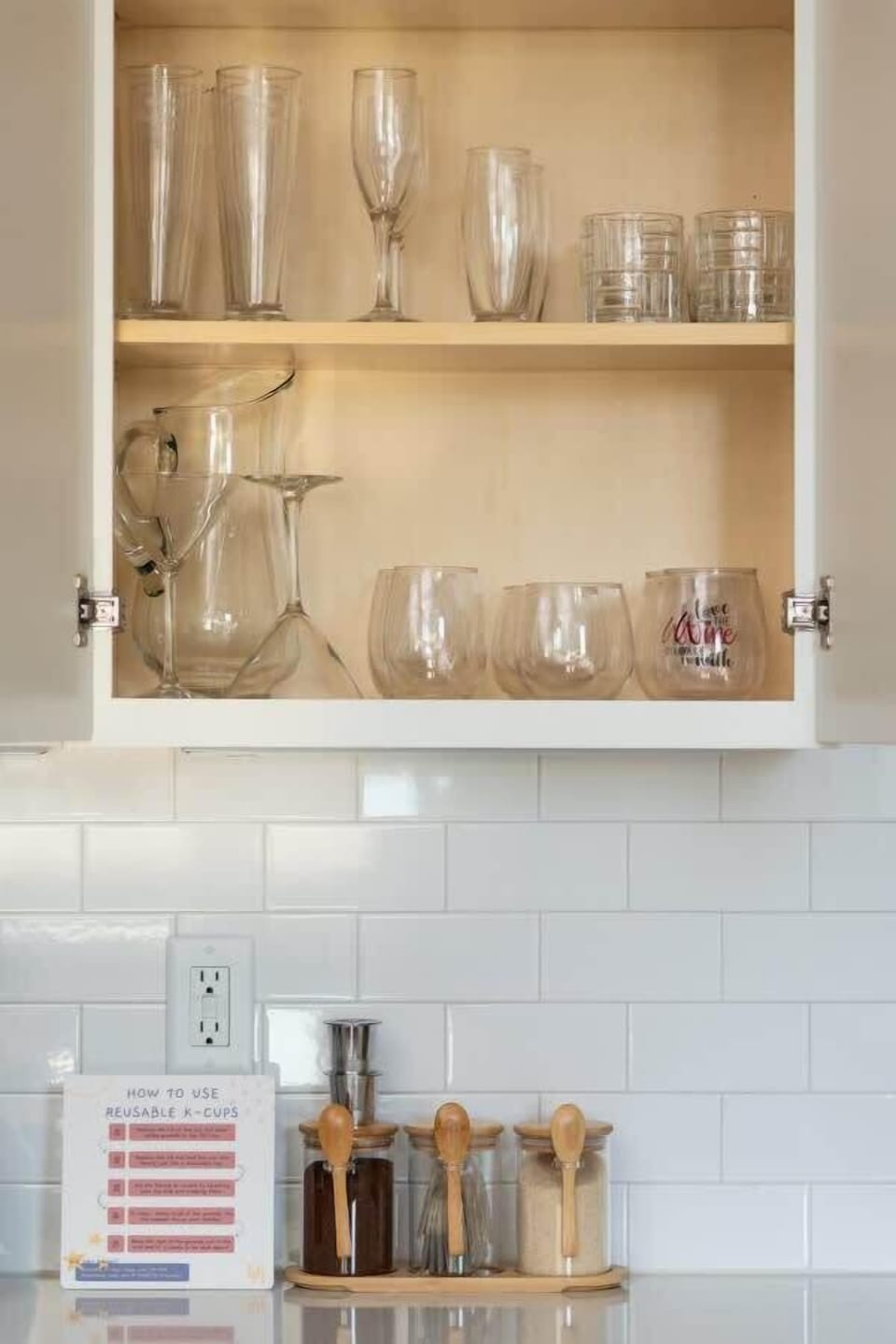 Kitchen amenities