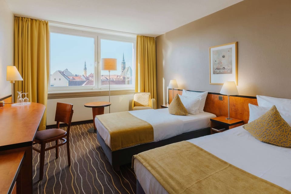 Standard Room, 2 Twin Beds | Minibar, in-room safe, desk, iron/ironing board
