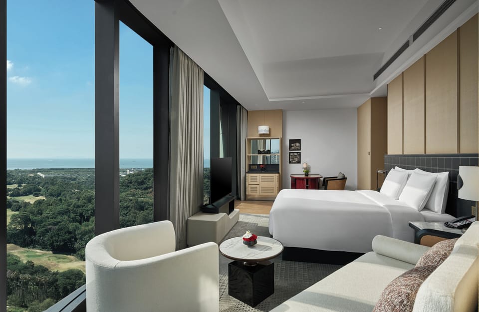 Premium Room, 1 King Bed, Club Lounge Access, Ocean View (Ocean View) | Premium bedding, down comforters, minibar, in-room safe