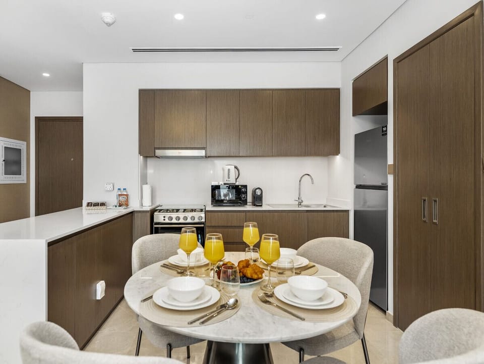 Fully Equipped Modern Kitchen and dining