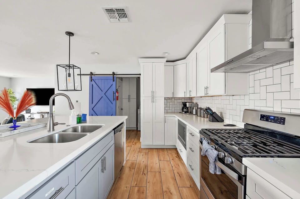 Our fully stocked kitchen!