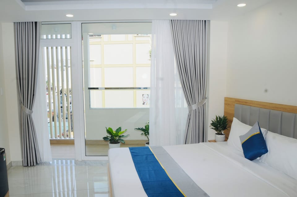 Family Studio Suite | Soundproofing, iron/ironing board, free WiFi