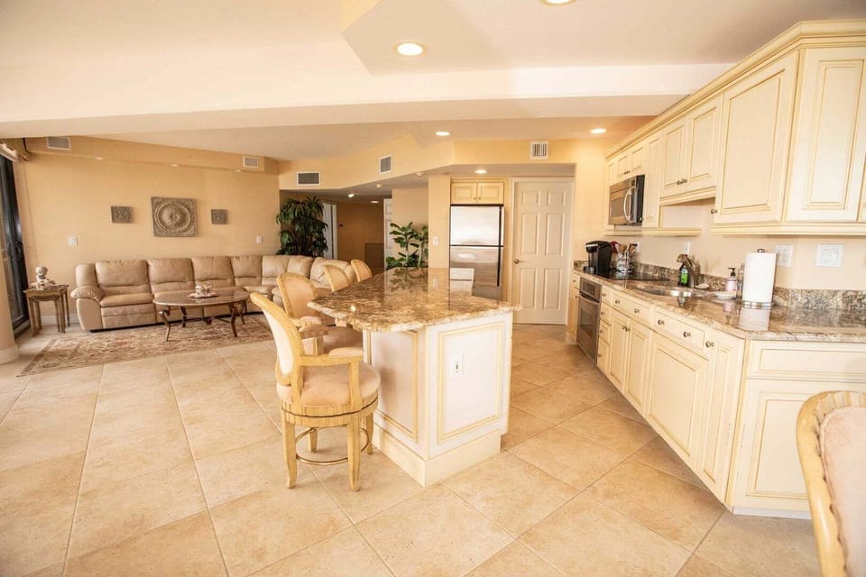 Open Living Area