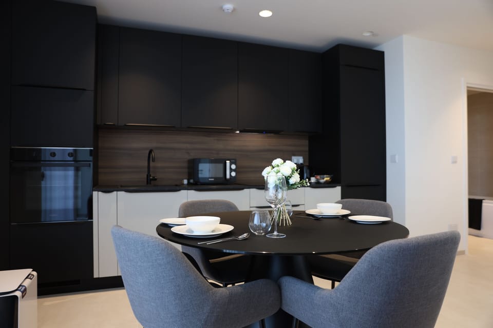 Superior Apartment, 1 Double Bed, Kitchen, Sea View | Living area | Flat-screen TV