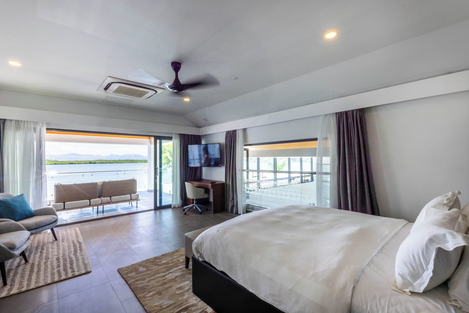 Luxury Waterfront Villas Denarau Island- 4 Bedrooms | In-room safe, individually decorated, individually furnished