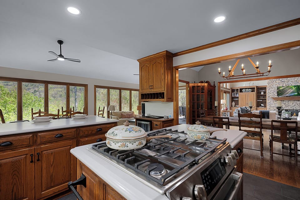 Camp Higher Ground - Fully Equipped Kitchen