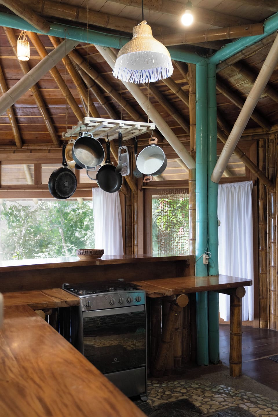 Comfort Cabin, Mixed Dorm, Kitchen, Sea View | Private kitchen