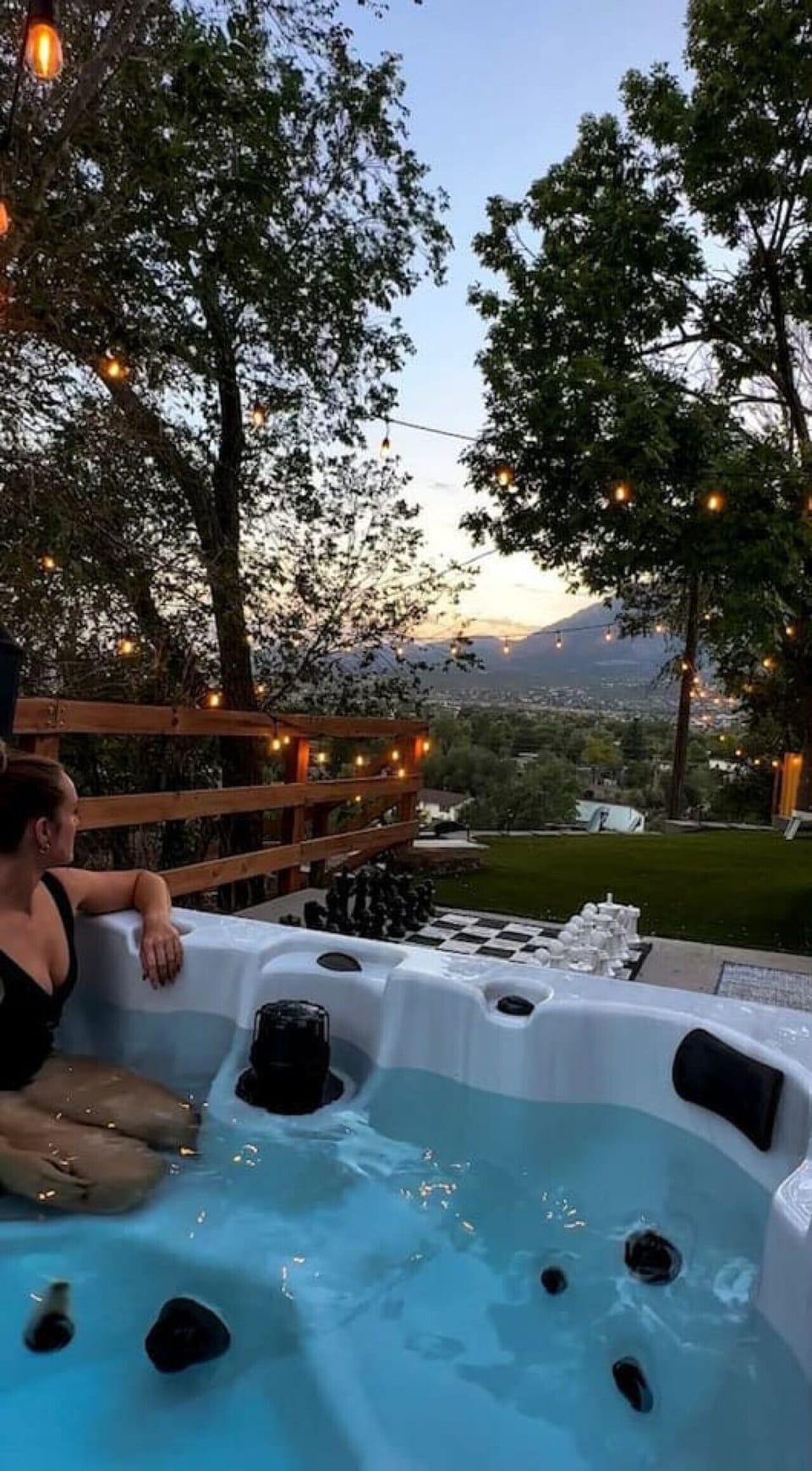 Outdoor spa tub